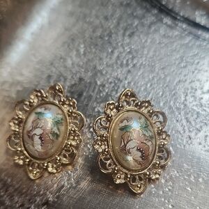 Vintage Gold Tone Floral Earrings